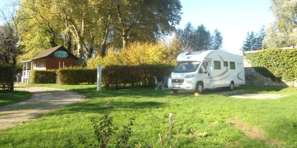 Camping Verte Rive Cromary - acceuil camping-cars