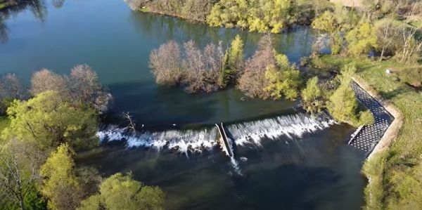 Camping Verte Rive Cromary - kajak en kano op de rivier L'Ognon